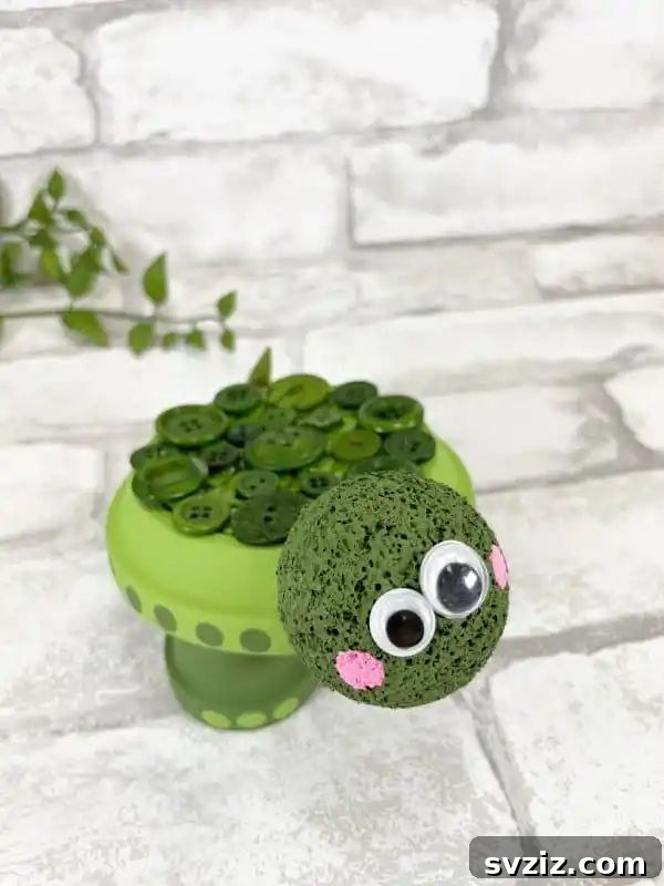 31 Adorable Craft Projects 23 Adorable plant pot turtle craft