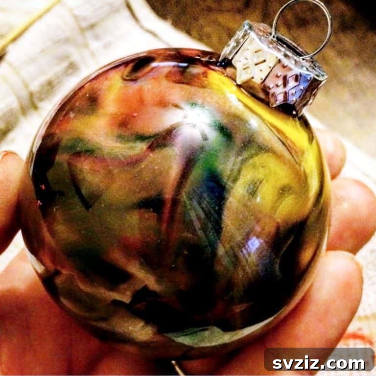 31 Crafty Christmas Gift Ideas Under $10 30 marble melted crayon ornament
