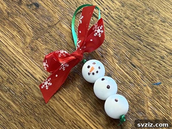 Instant Holiday Cheer: 31 Crafts in Under 15 Minutes 25 Simple and quick beaded snowman ornament