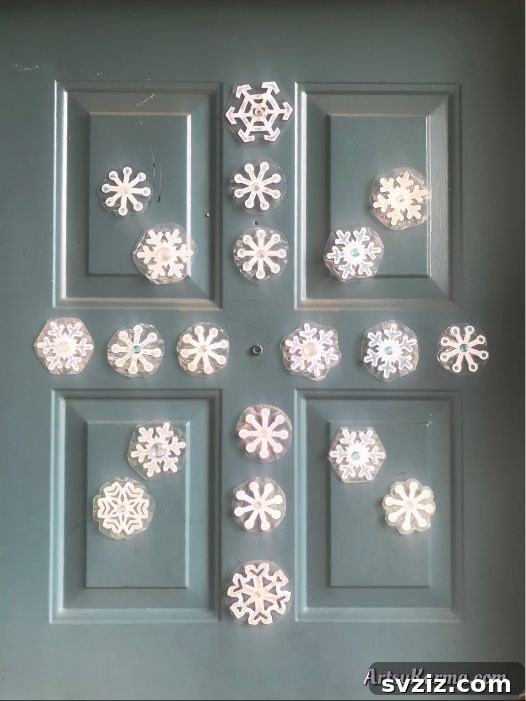 Instant Holiday Cheer: 31 Crafts in Under 15 Minutes 10 Decorative snowflake magnets for winter and holiday decor