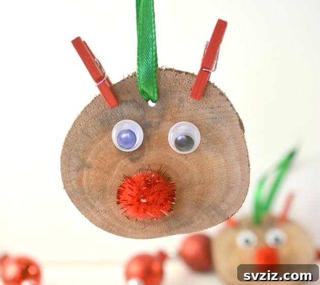Wooden Holiday Magic: 21 Craft Ideas 20 Easy kids' craft: Rudolph the Red-Nosed Reindeer wood slice ornament