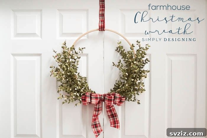 31 Cozy Farmhouse Christmas Inspirations 14 farmhouse christmas wreath