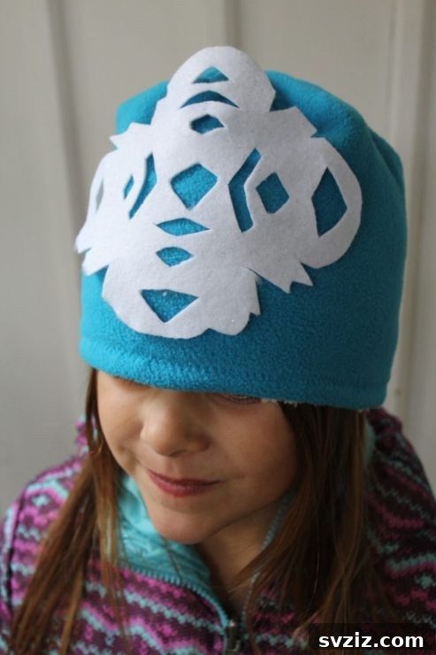 no sew snowflake hat