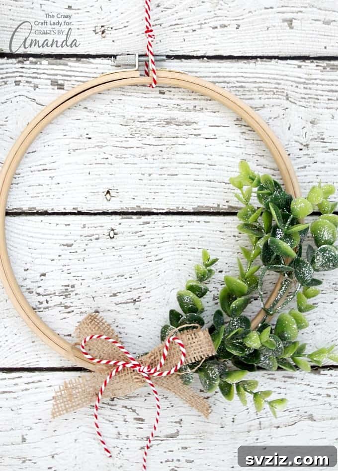 Gorgeous Winter Wreath Inspirations 7 winter embroidery wreath