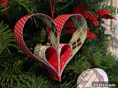 Easy DIY Festive Paper Heart Ornaments