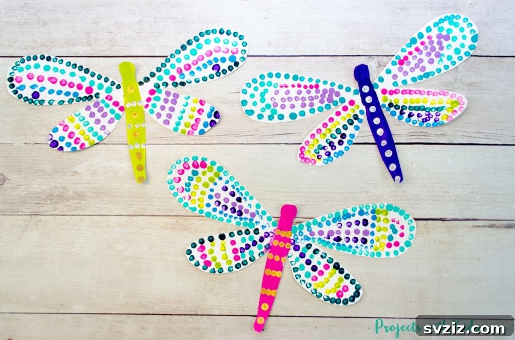 31 Creative Craft Ideas for 5-Year-Olds 11 Q-Tip painted dragonflies