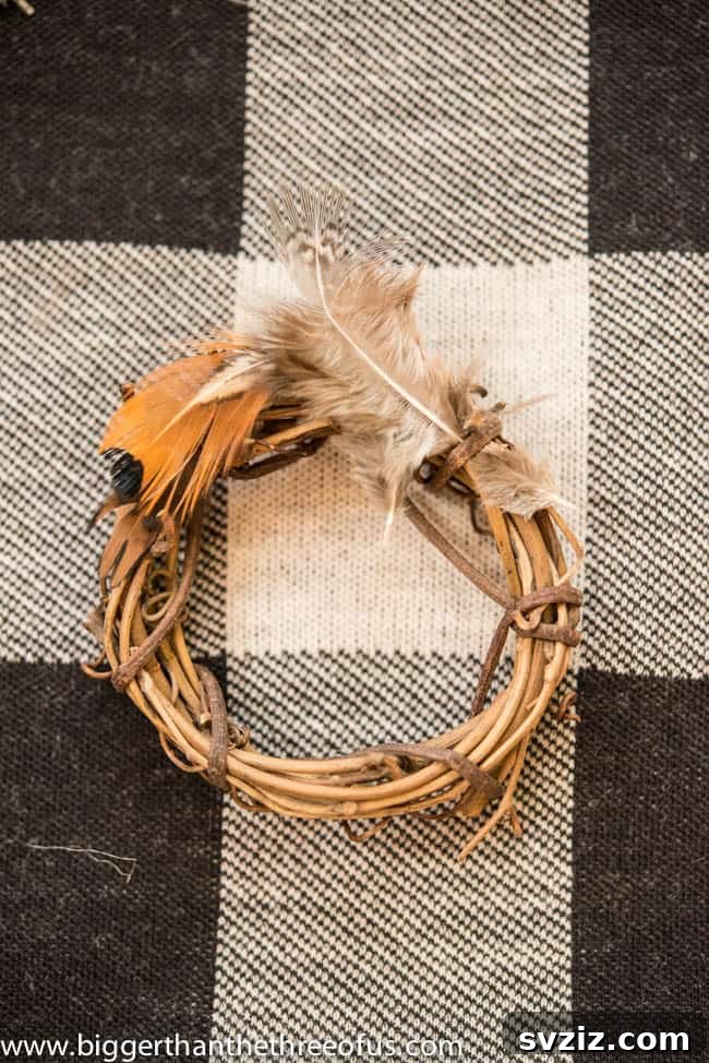 41 Brilliant Feather Projects 43 feather wreath ornament
