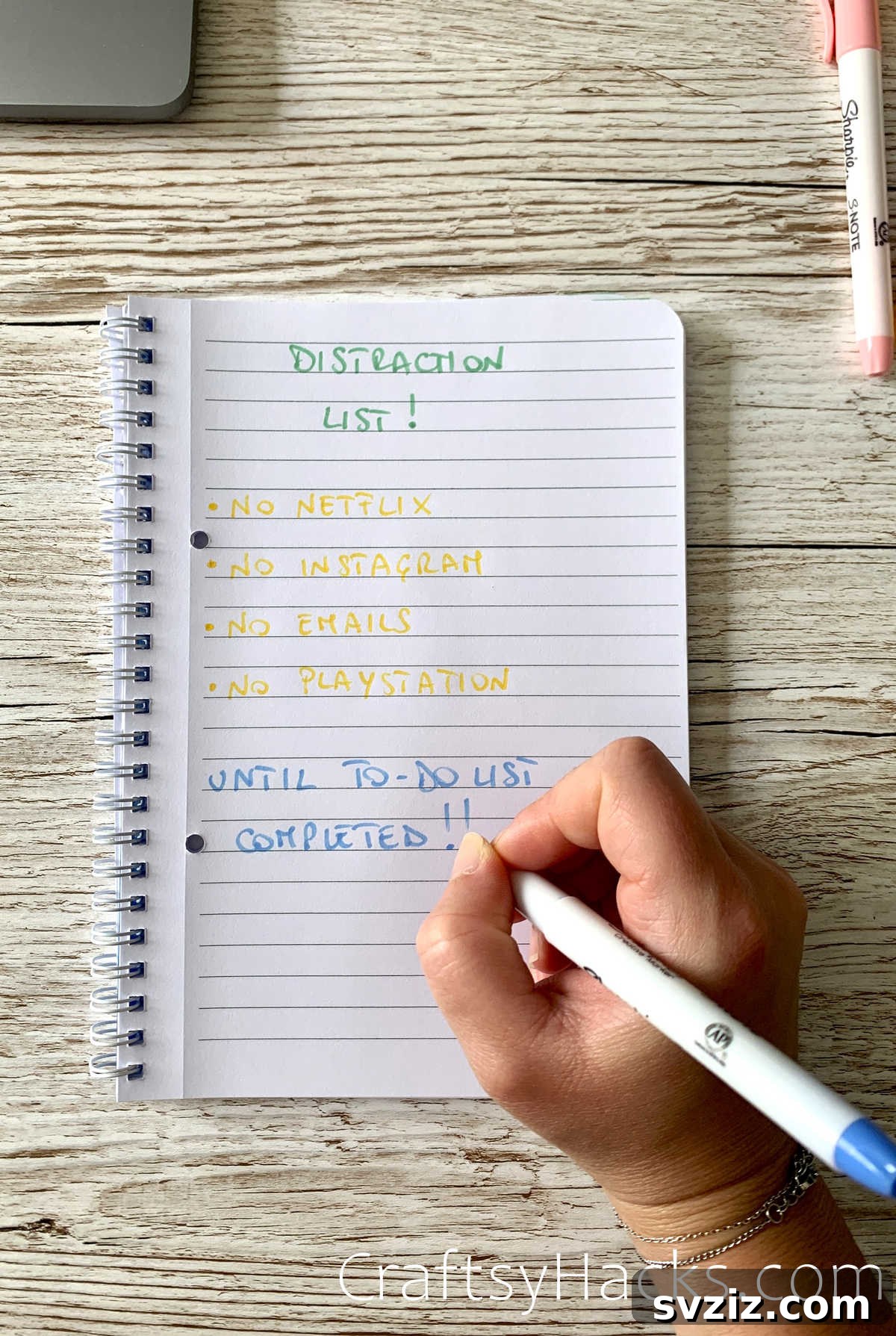 distraction list for enhanced focus