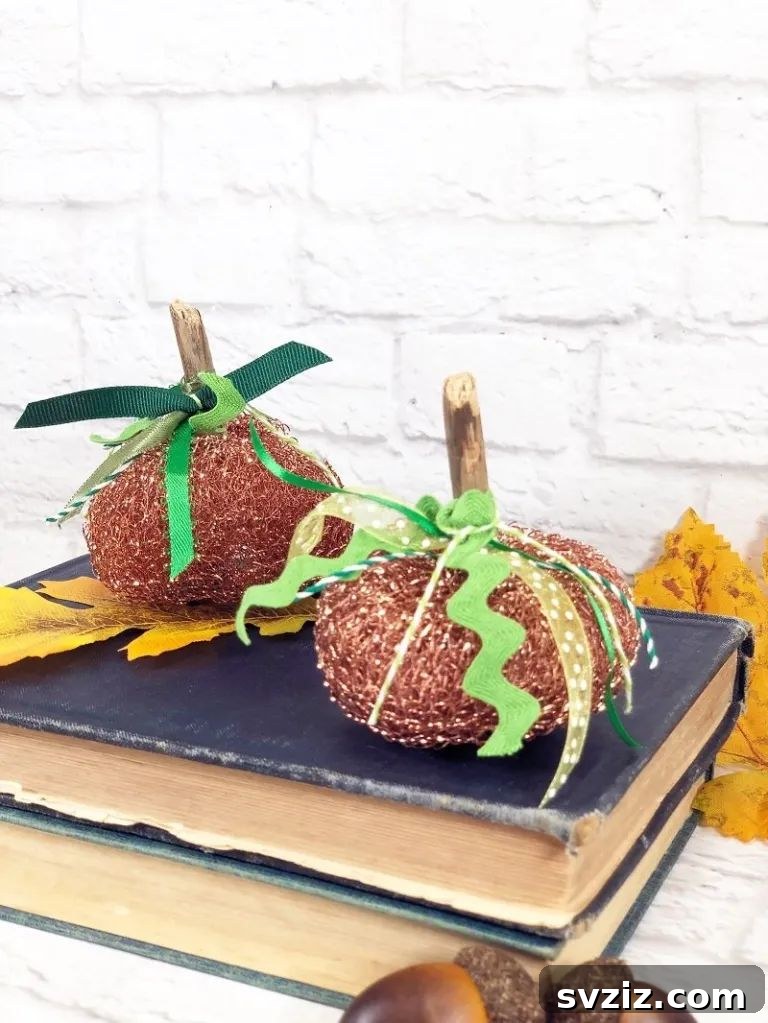 31 Brilliant Copper Designs 9 Autumnal copper scrubber pumpkins for fall decor