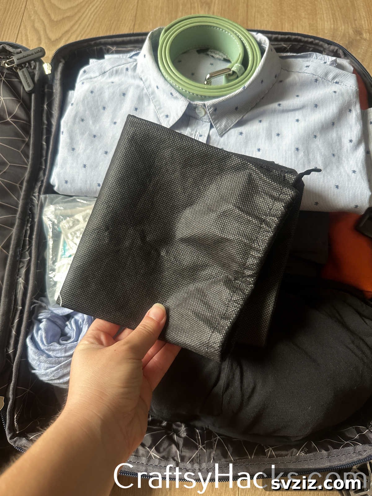 21 Genius Travel Tips 16 Bring an Additional Bag for Dirty Clothes