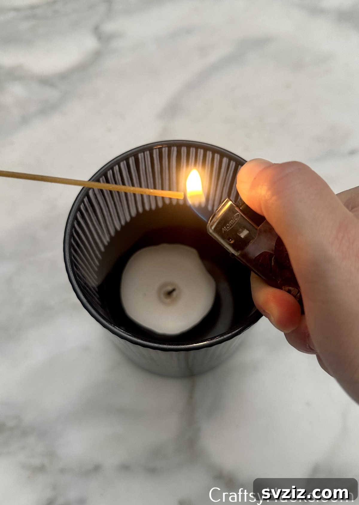 25 Brilliant Tricks to Simplify Your Life 26 use spaghetti to light candles