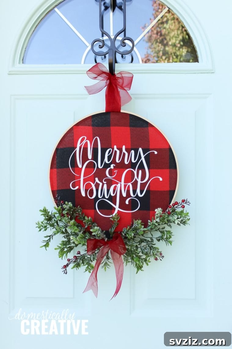 20 Distinctive Christmas Wreath Inspirations 5 buffalo plaid Christmas hoop wreath