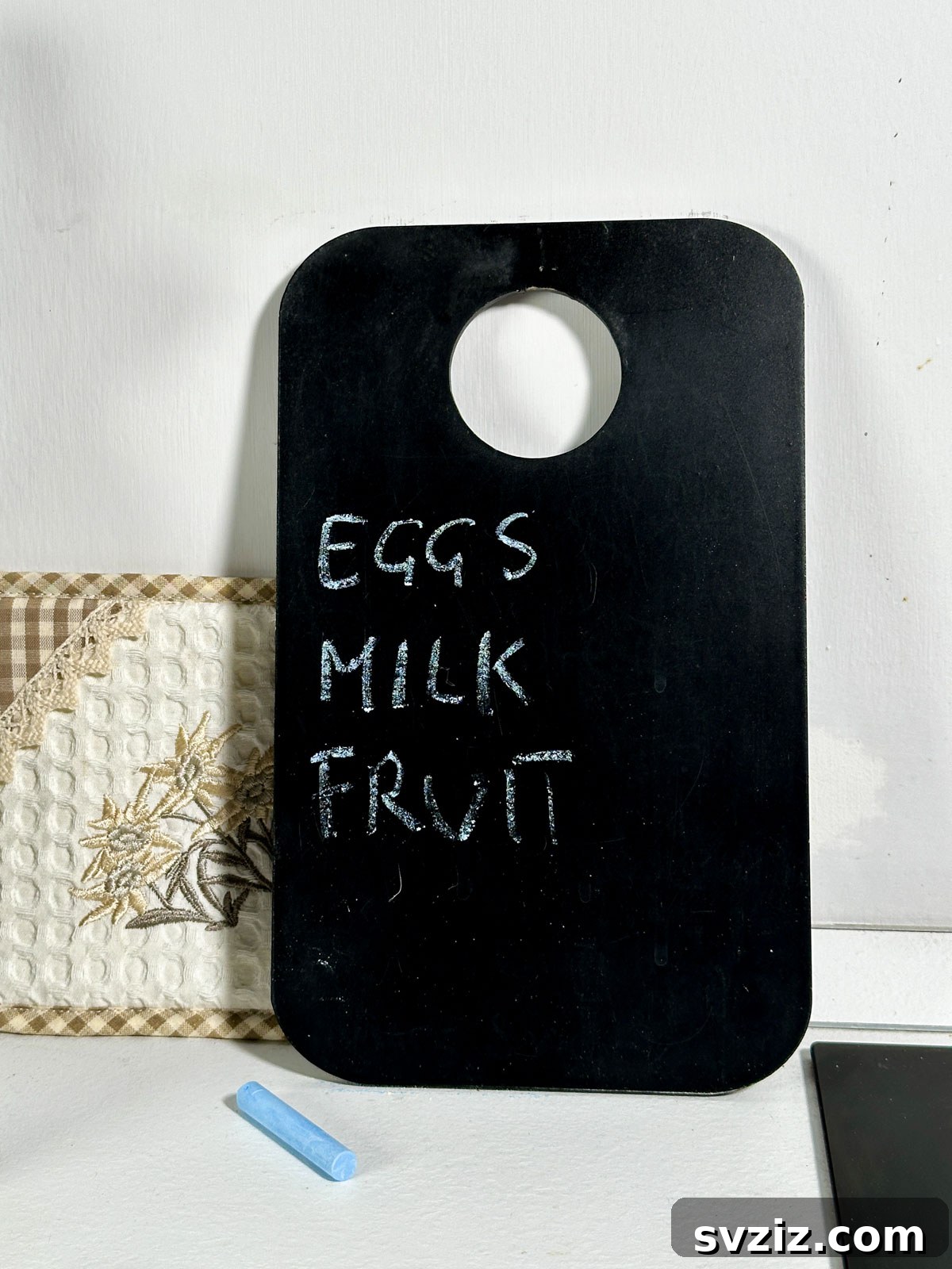 21 Clever Ways to Declutter Your Home Without Spending a Fortune 21 Keep a Blackboard in the Kitchen