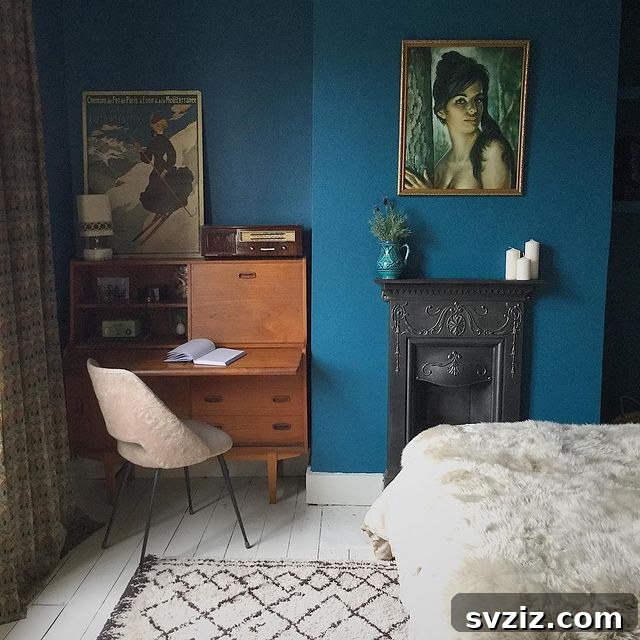 27 Captivating Dark Boho Bedroom Designs 15 Vintage Prints for a Boho Bedroom