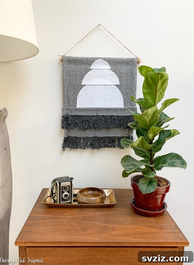 Bohemian Room Decor: 41 Inspiring Ideas 27 boho wall tapestry