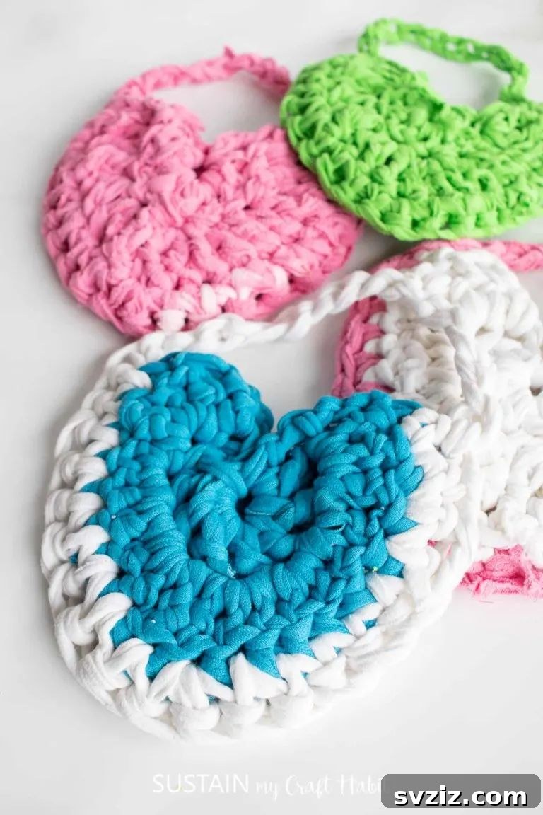 41 Delightfully Easy Crochet Makes 21 Heart Pouches
