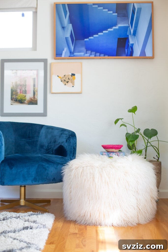 Smart Space Solutions for Couples Bedrooms 4 Stylish ottoman with hidden storage, serving as both a decorative element and a practical storage solution in a small bedroom.