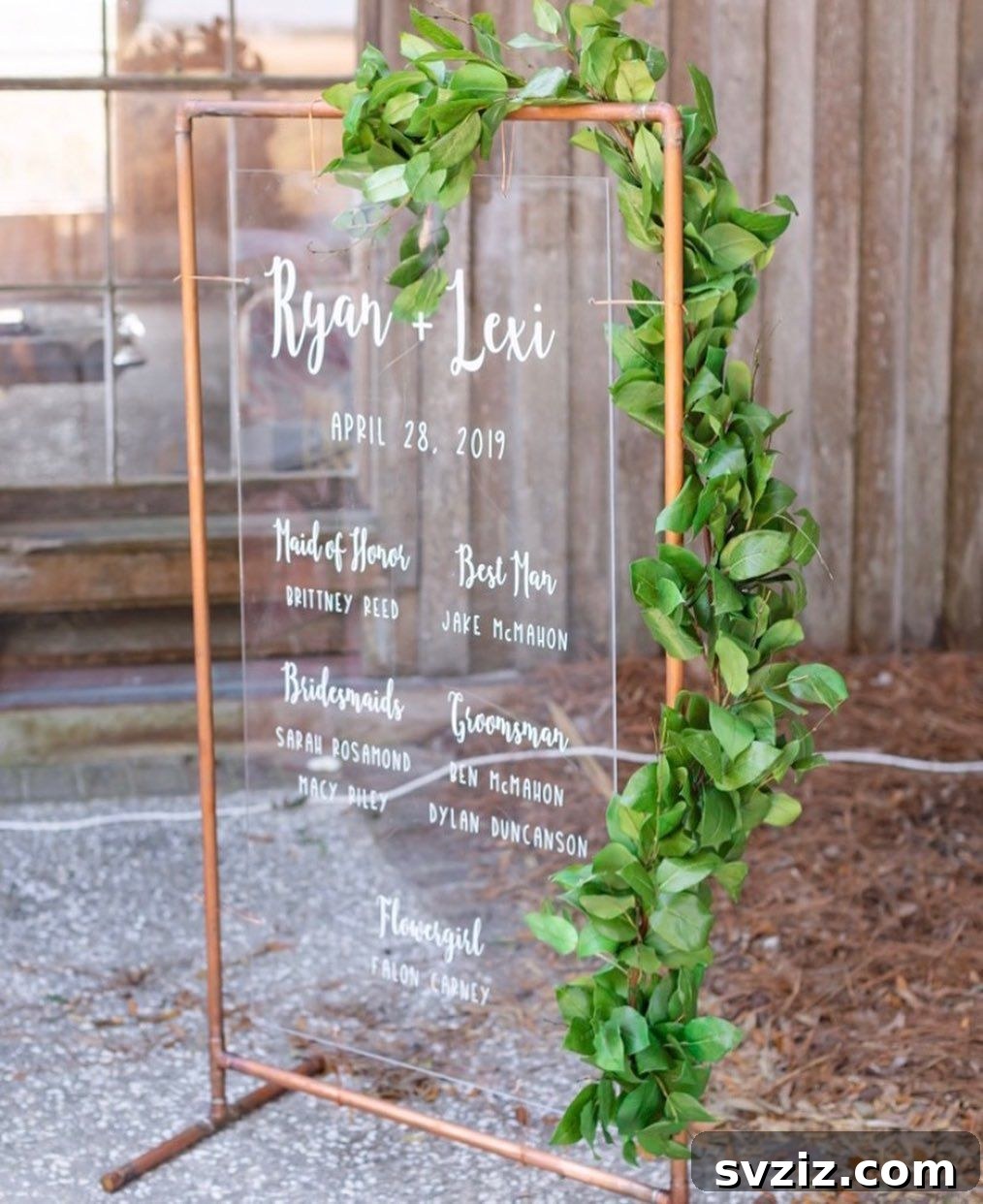 Frugal Fabulous Wedding Decor Hacks for Any Budget 23 Simple Garland Decor