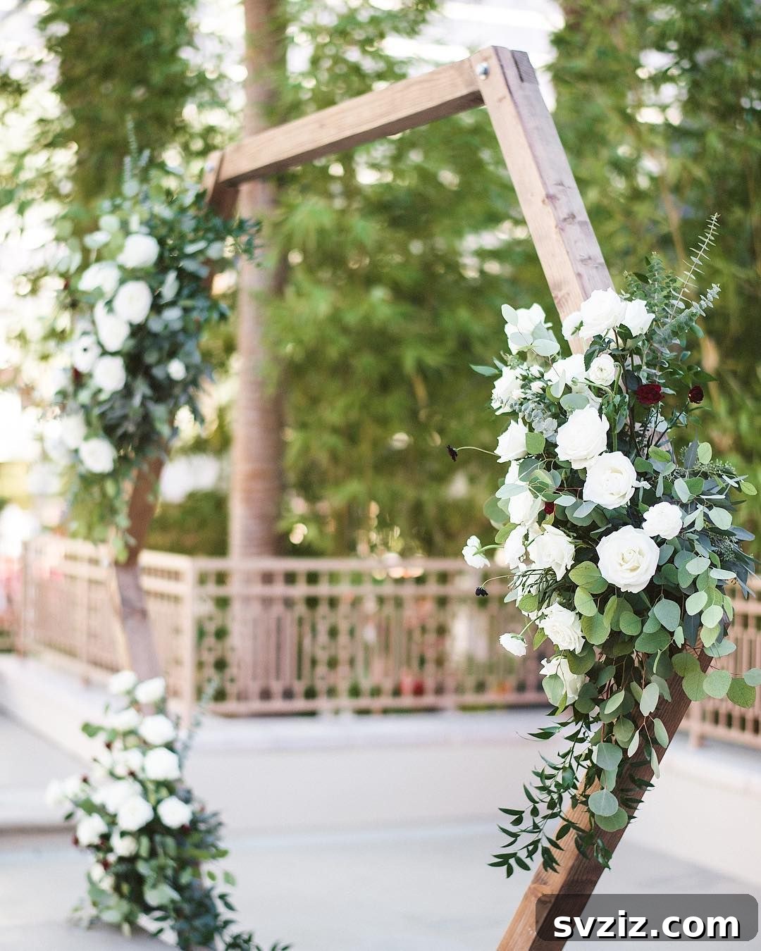 Frugal Fabulous Wedding Decor Hacks for Any Budget 5 Minimalist Arch