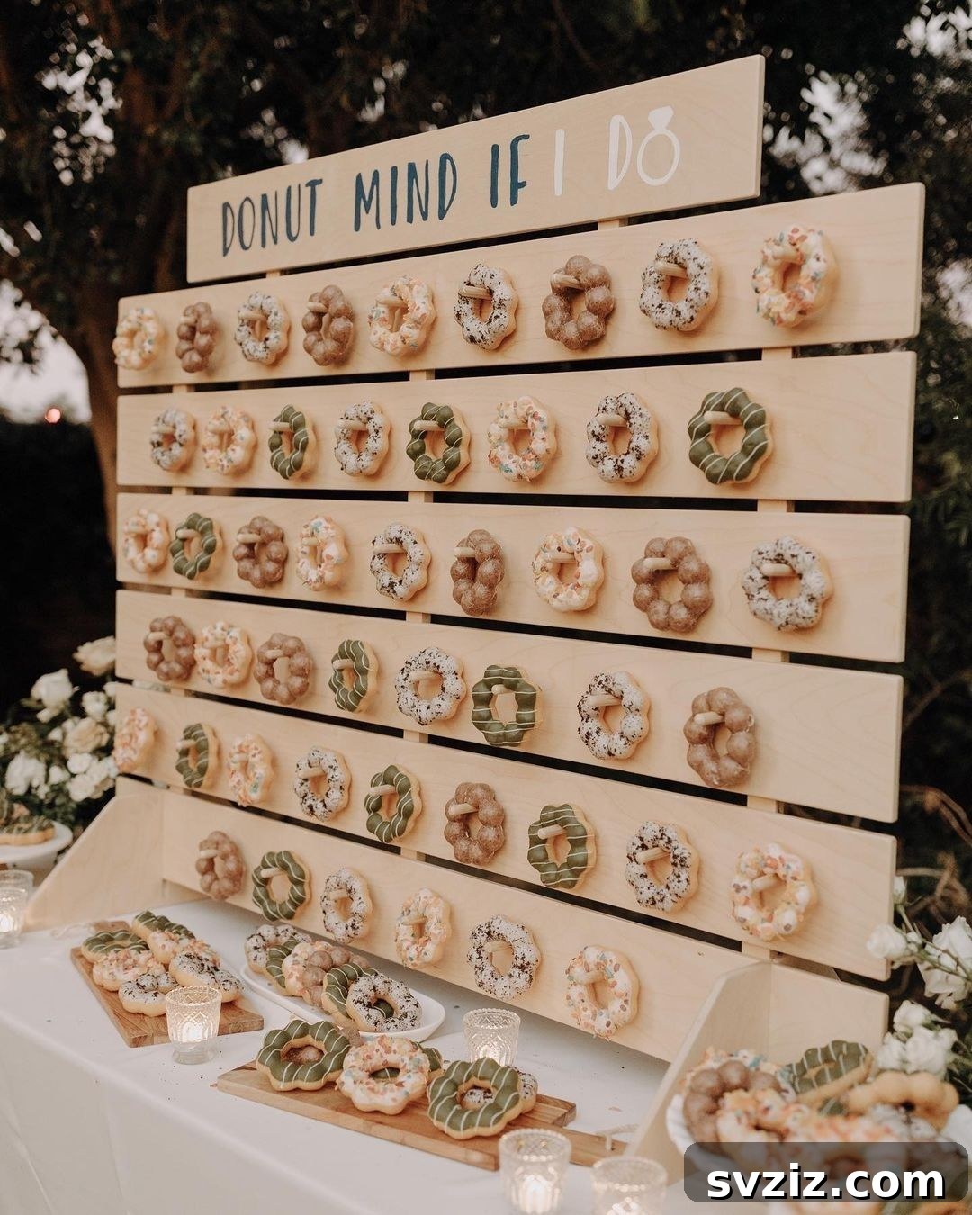 Easy Breezy Weddings: Ideas for Unfussy Couples 29 donut wall