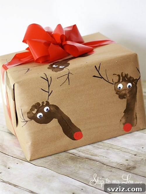 20 Creative Christmas Gift Wrapping Designs 15 footprint reindeer
