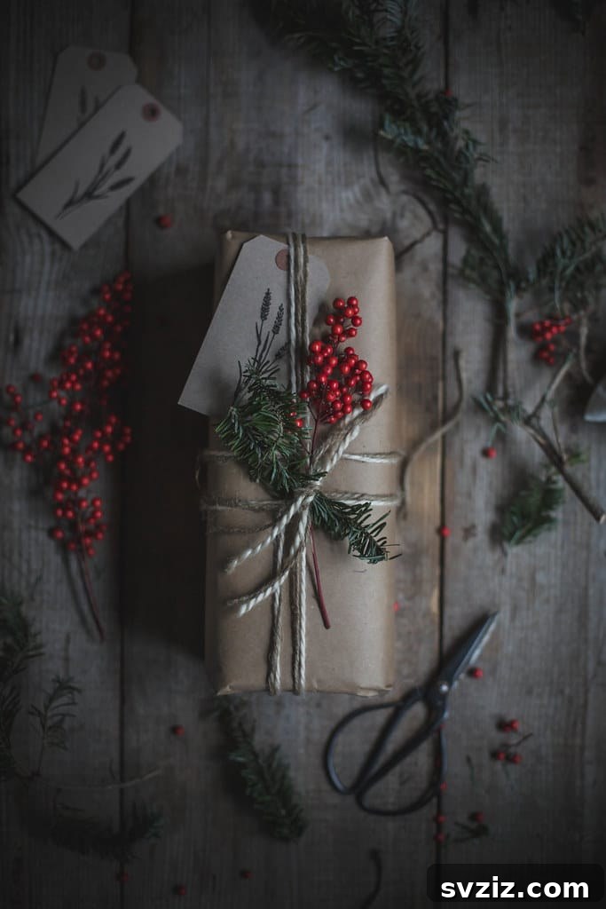 20 Creative Christmas Gift Wrapping Designs 20 festive berry wrapping