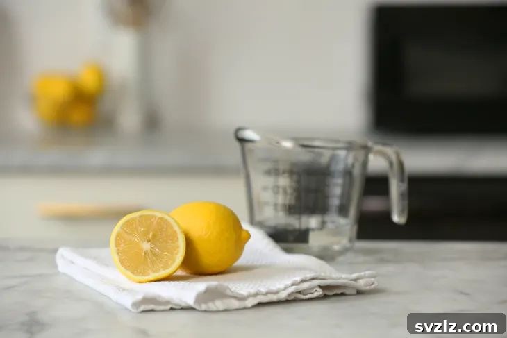 clean microwave with lemon, natural cleaning hack