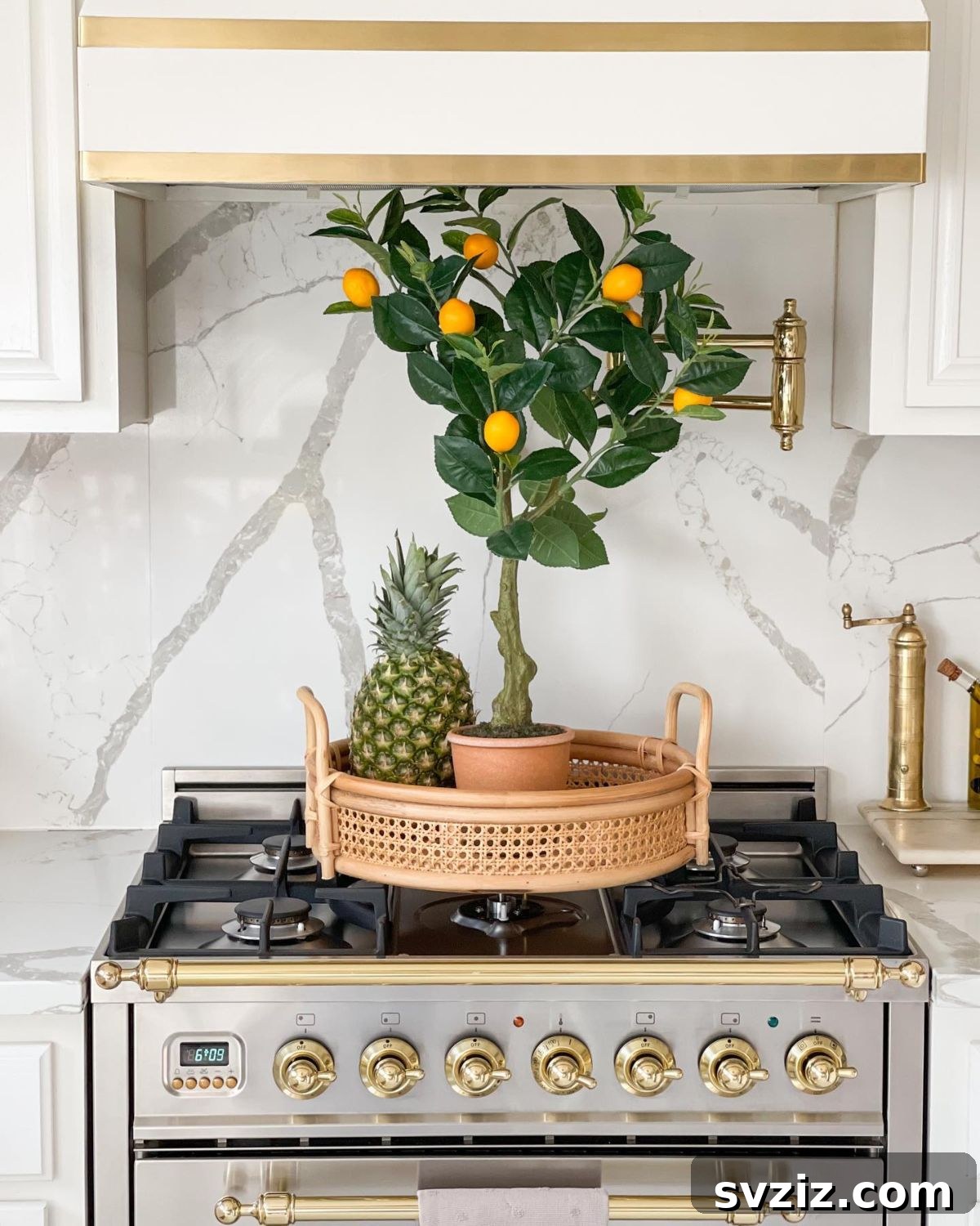 31 Gorgeous Summer Farmhouse Decor Ideas 28 Stovetop Fruit Tree Decor