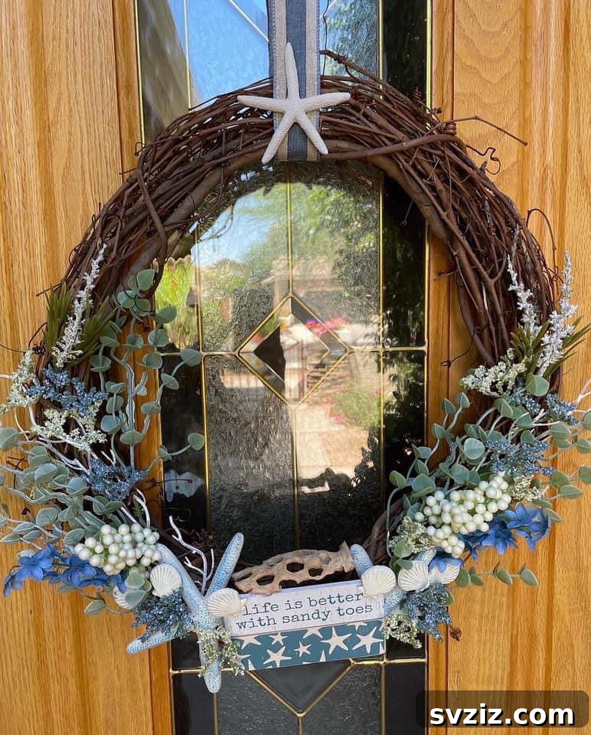 Gorgeous Summer Entryway Inspirations 14 coastal summer wreath