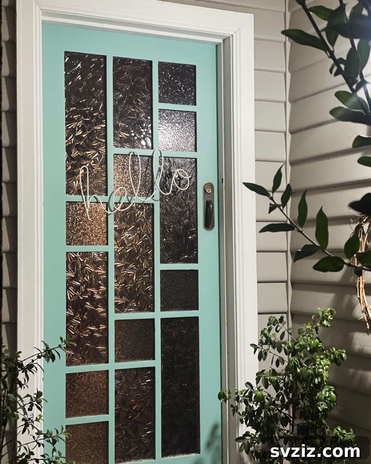 Gorgeous Summer Entryway Inspirations 20 hello door signage