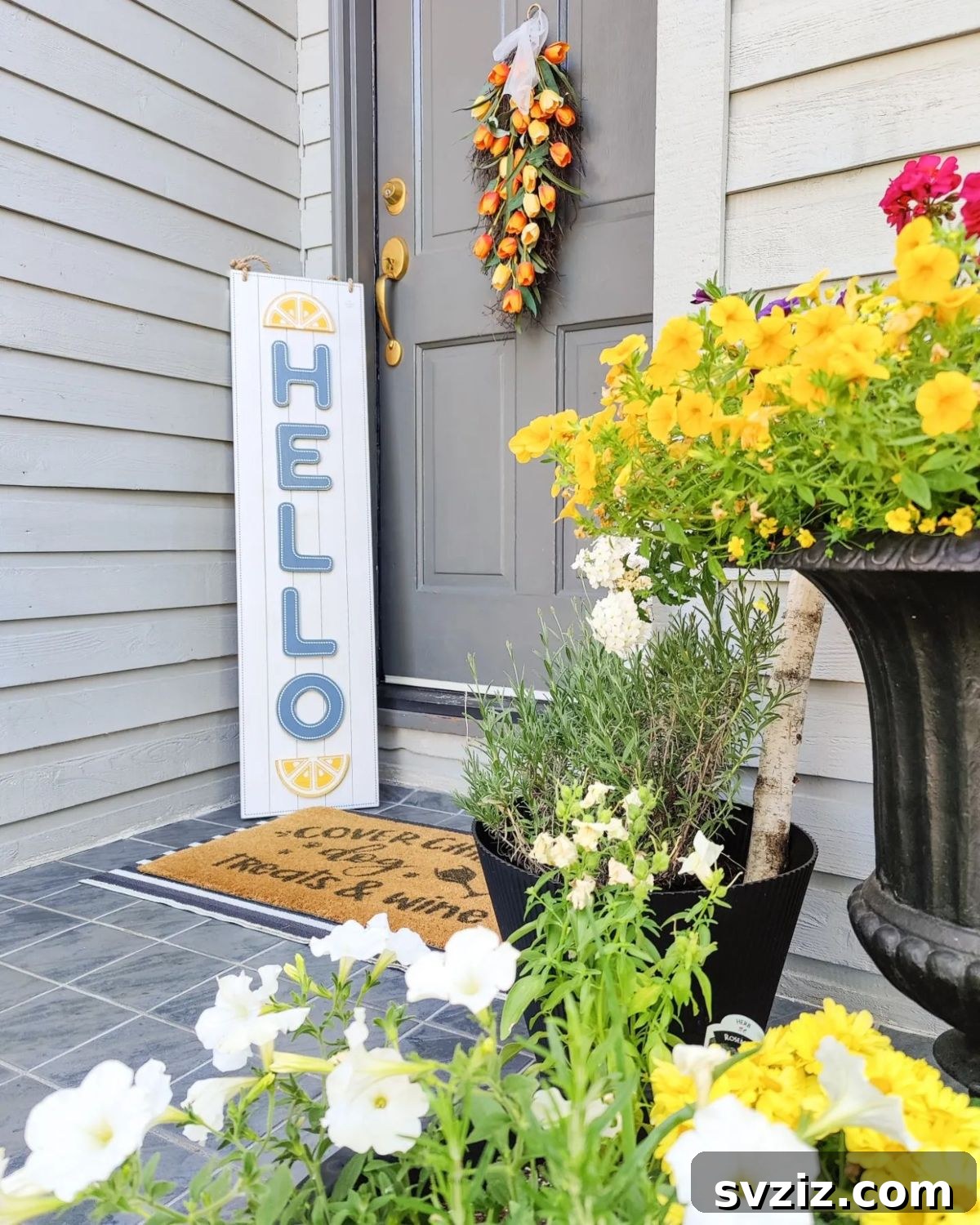 Gorgeous Summer Entryway Inspirations 26 Hello signage