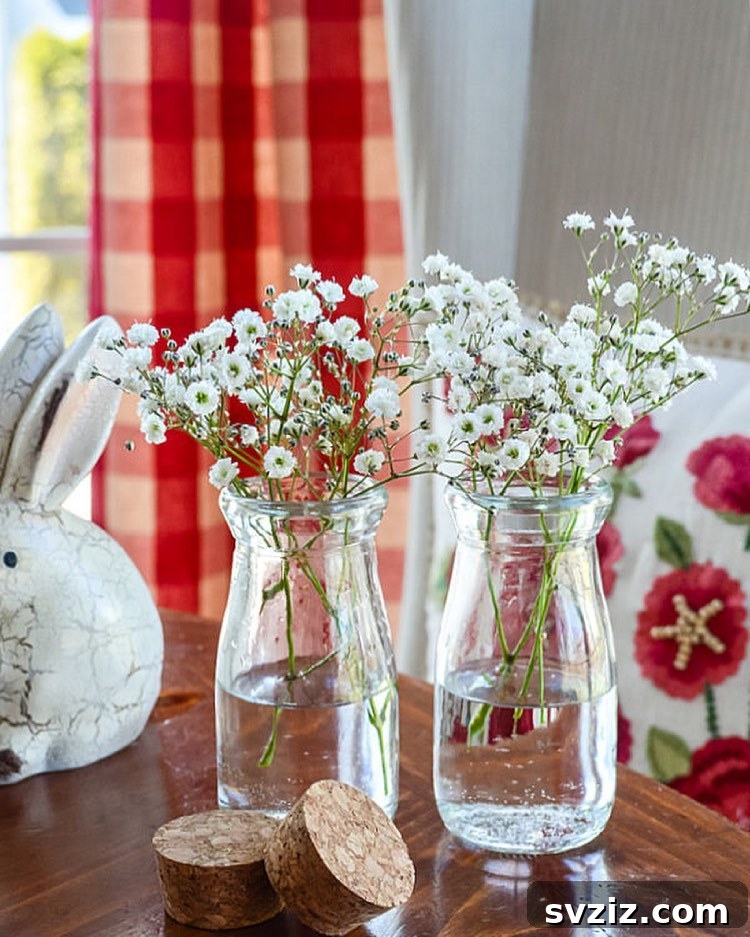 Minimalist glass vases with wildflowers for rustic touch