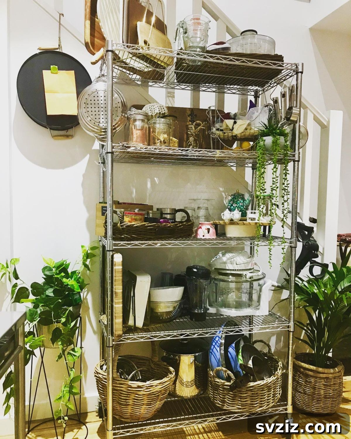 Use a versatile kitchen trolley for mobile storage of ingredients, small appliances, or decorative items, easily moving it as needed.
