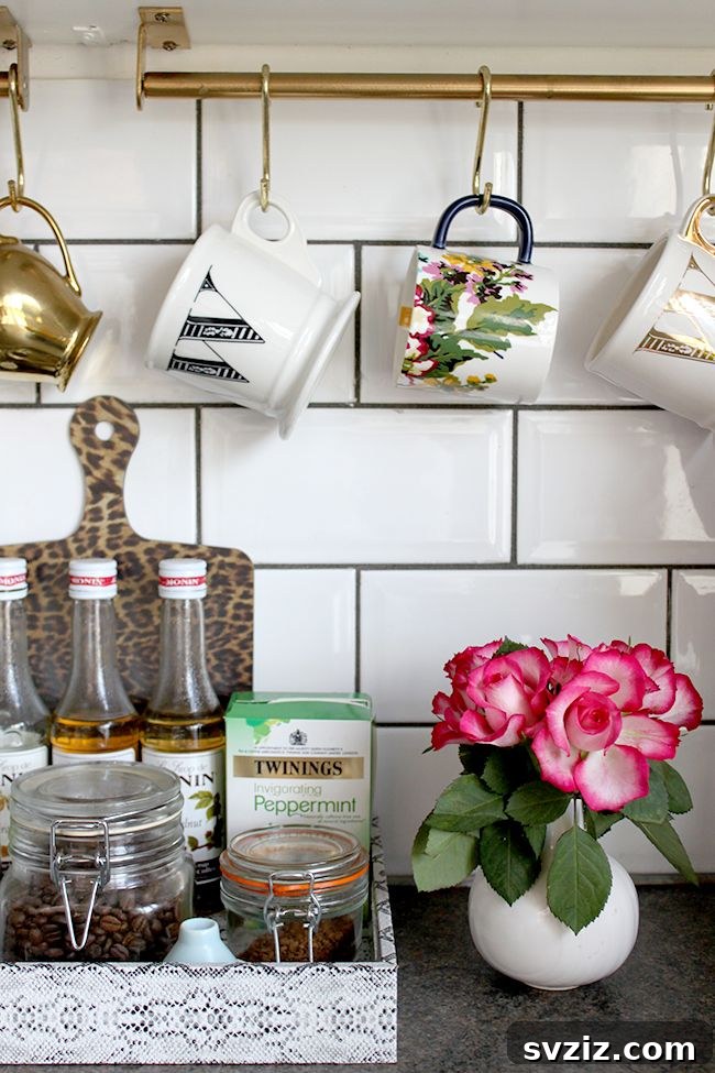 Glam Grundtal Rail Coffee Mug Hanger