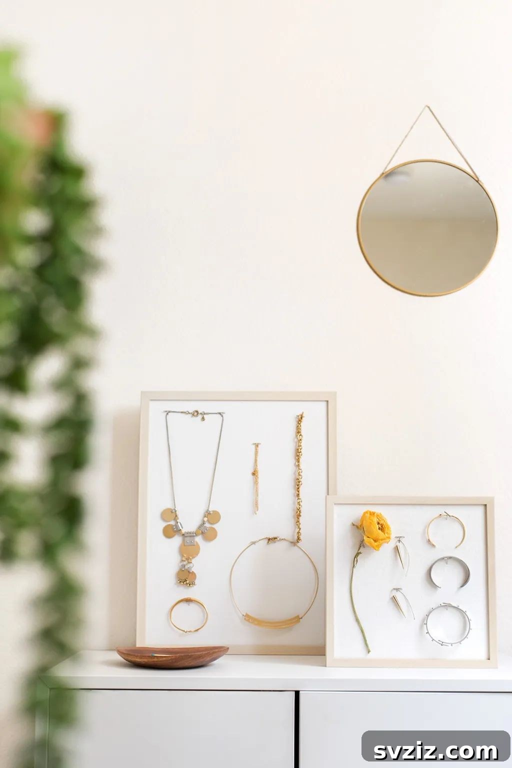27 Ingenious DIY Bedroom Hacks to Declutter Your Space 17 DIY Mounted Jewelry Display