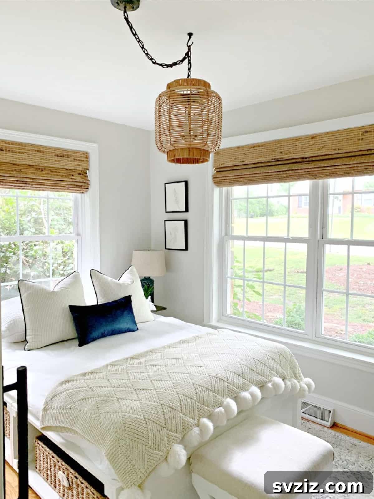 27 Ingenious DIY Bedroom Hacks to Declutter Your Space 3 DIY Platform bed