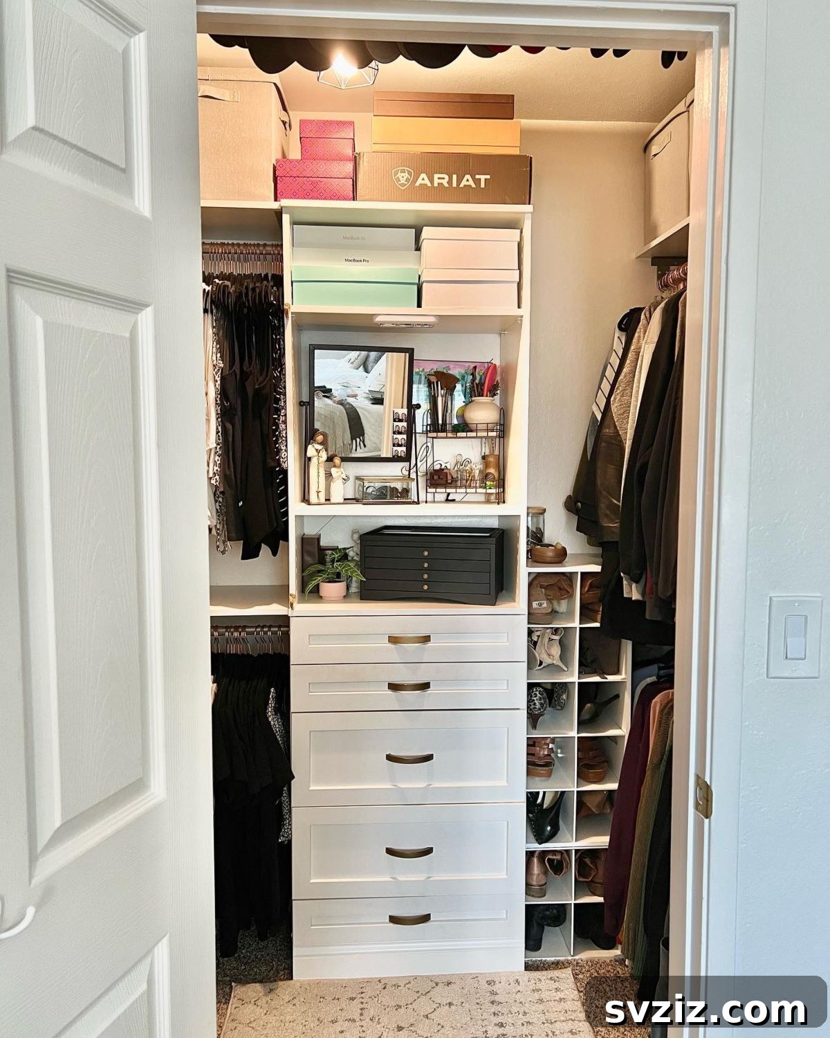 Small Walk-In Closets: Genius Ideas for Maximizing Space 30 display cabinet