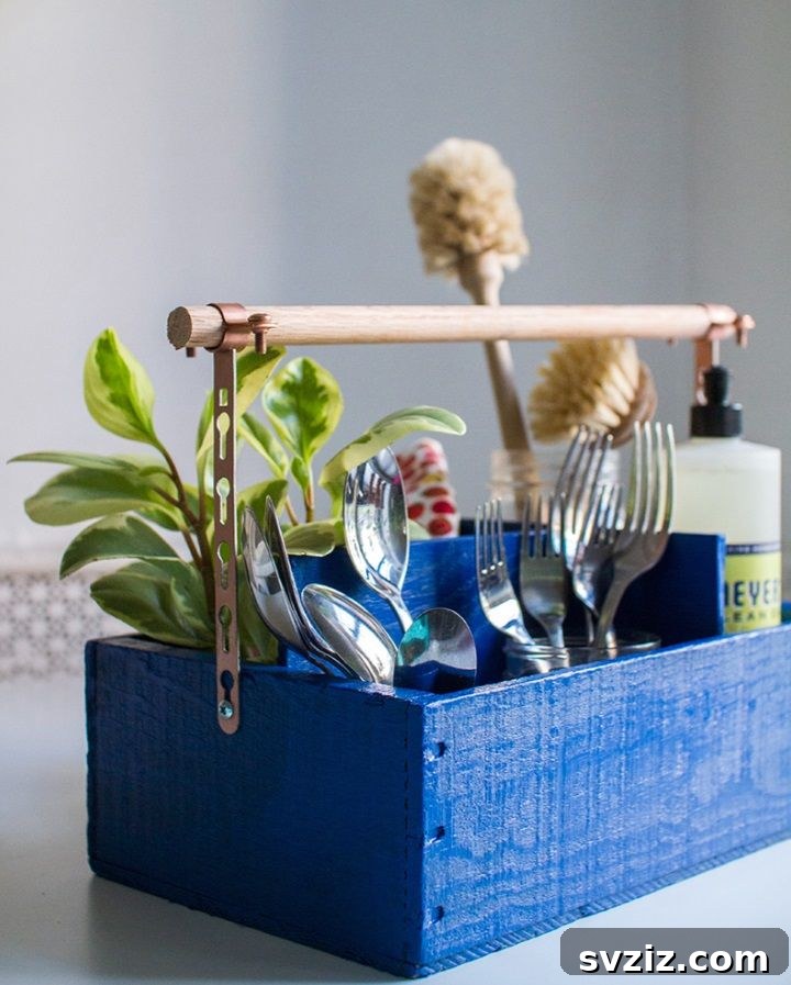 21 Genius Tricks to Tame Kitchen Clutter 22 Kitchen drawer with a wooden utensil organizer