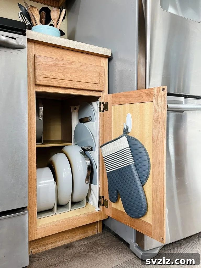 Smart Solutions for Organized Kitchen Cabinets 3 command hooks