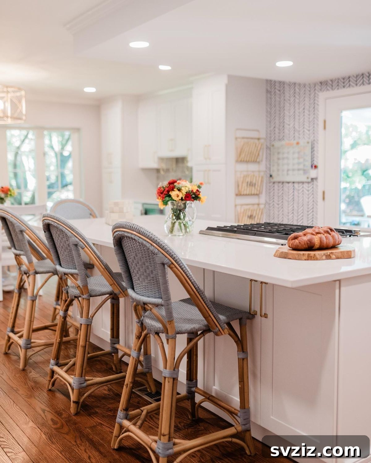25 Brilliant Storage Hacks for Tiny Kitchens 13 Kitchen island with built-in storage solutions