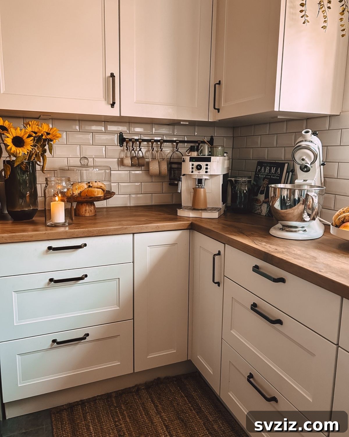 25 Brilliant Storage Hacks for Tiny Kitchens 5 Wall-mounted rail for hanging mugs