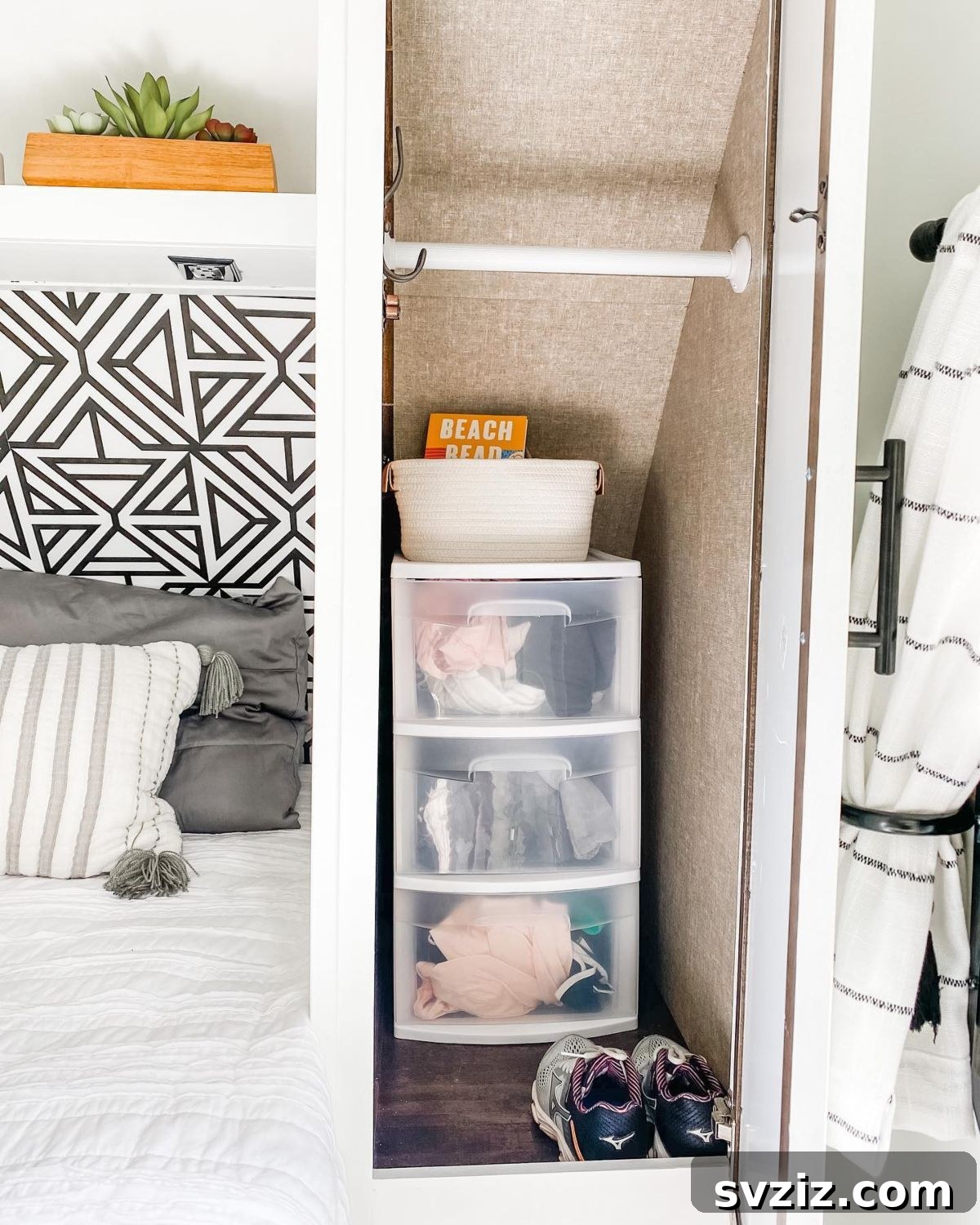 Kiralık Dar Alanlar İçin 31 Akıllı Düzenleme Sırrı 4 plastic drawer set