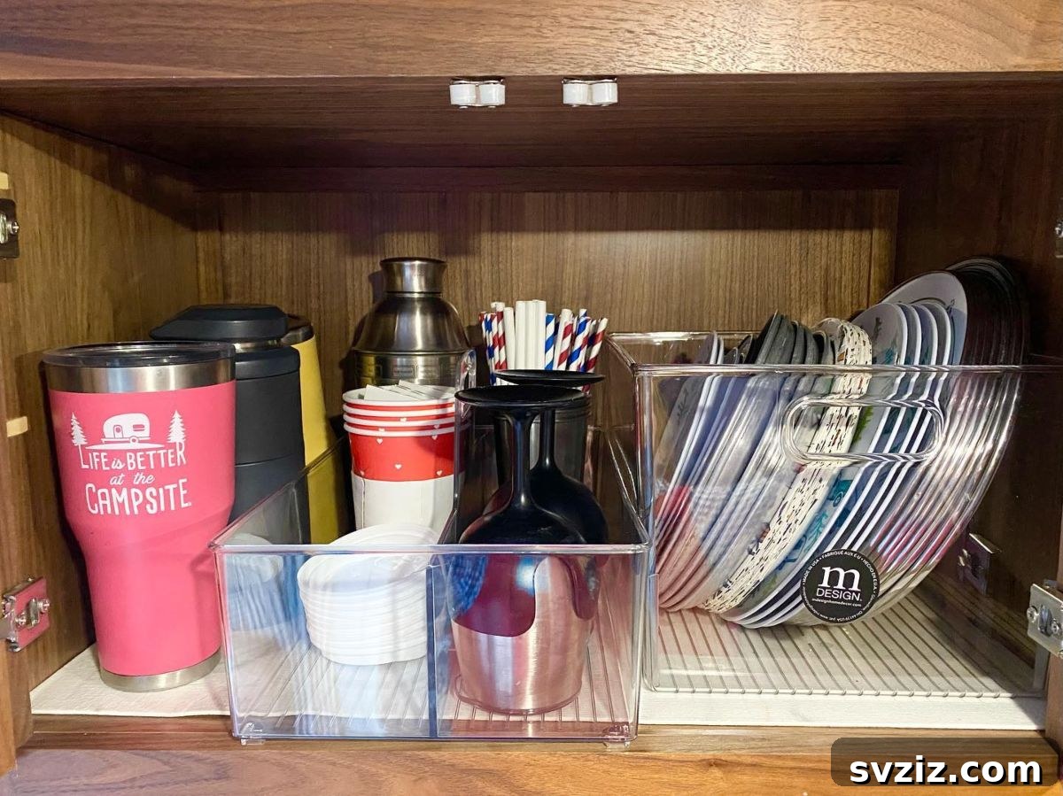 Kiralık Dar Alanlar İçin 31 Akıllı Düzenleme Sırrı 5 Clear Storage Boxes