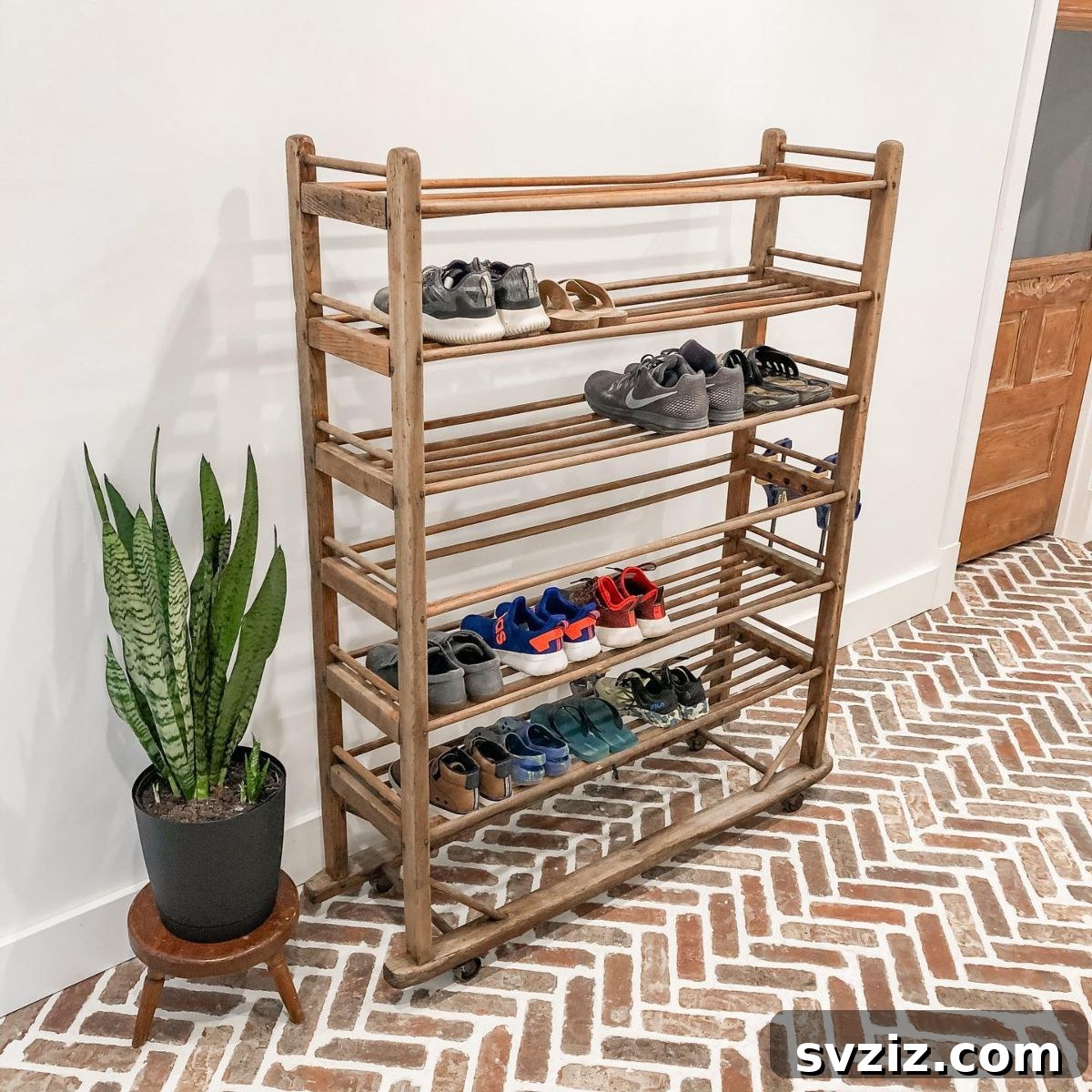shoe rack
