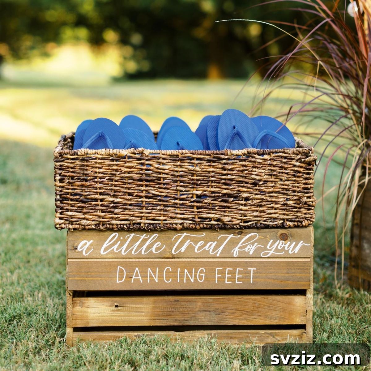 31 Stunning Outdoor Wedding Ideas Without Breaking the Bank 23 Beach Wedding Sandal Basket Favors