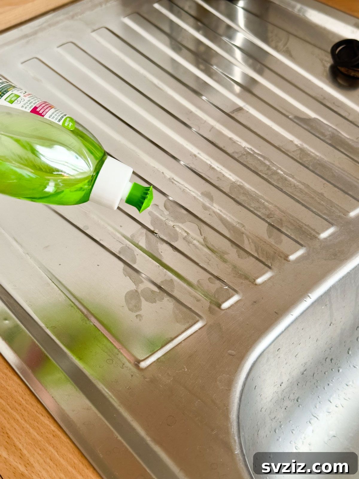 remove Fingerprints from Steel with Dish Soap