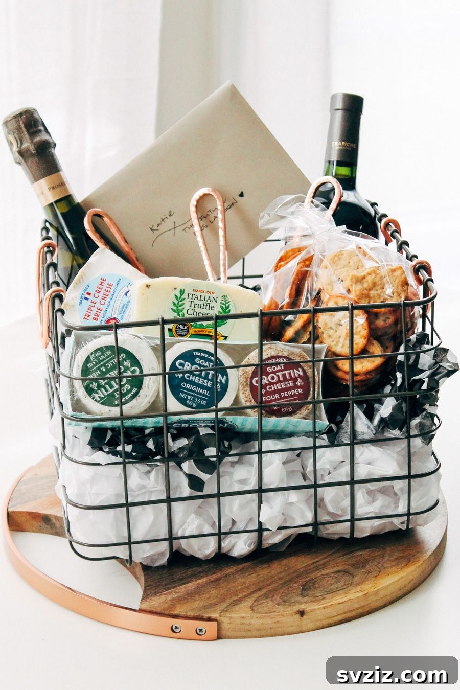 cheese Christmas basket