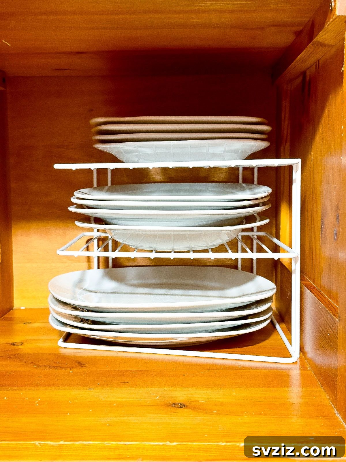 Dish Organizer for Safe Dining Set Storage