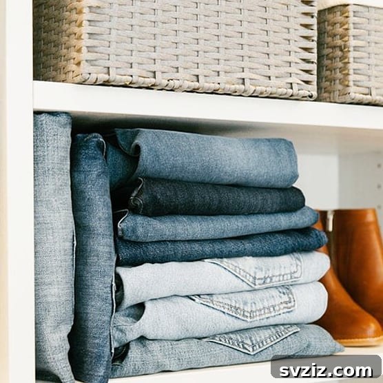 Clever Jean Storage Solutions 14 vertically folded