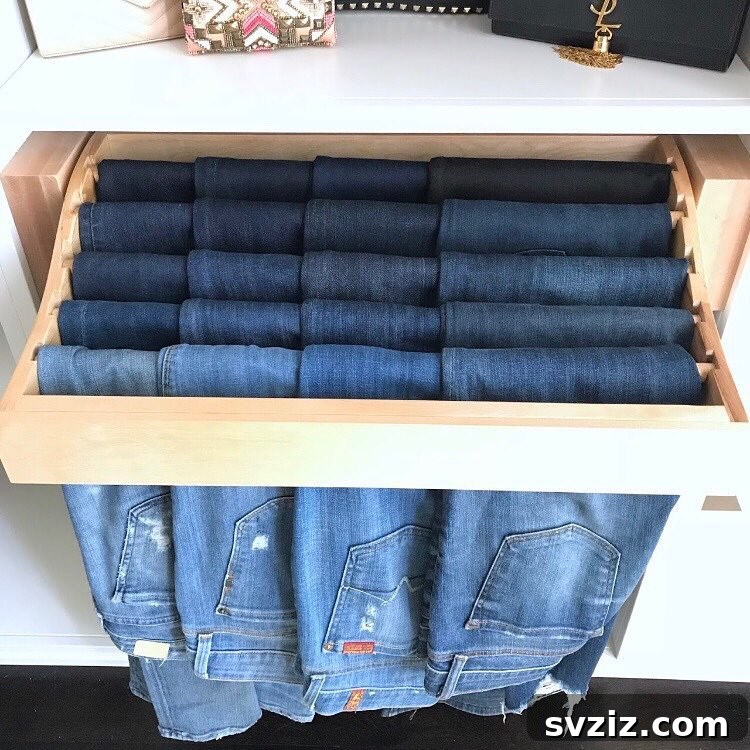 Clever Jean Storage Solutions 20 jean handing rack